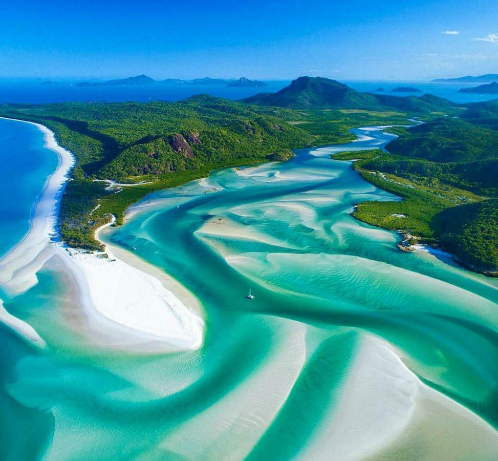 Island Views Bed and Breakfast Airlie Beach Buitenkant foto