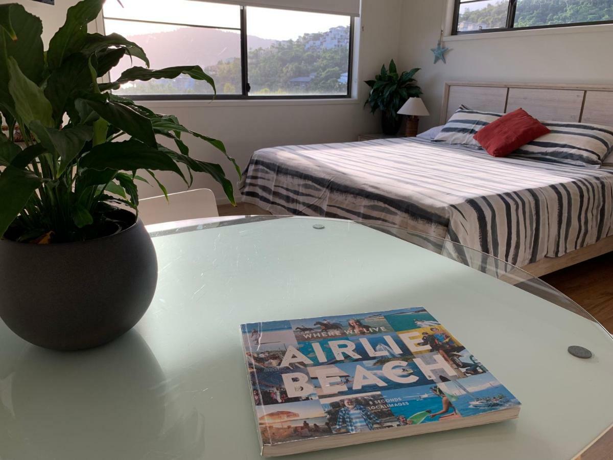 Island Views Bed and Breakfast Airlie Beach Buitenkant foto